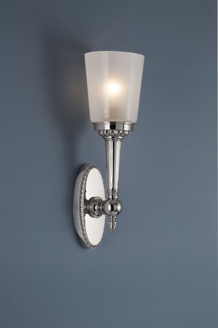 WALL LAMP